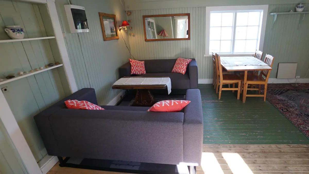 Real Fisherman'S Cabins In Ballstad, Lofoten Exterior photo