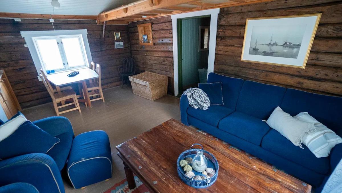 Real Fisherman'S Cabins In Ballstad, Lofoten Exterior photo