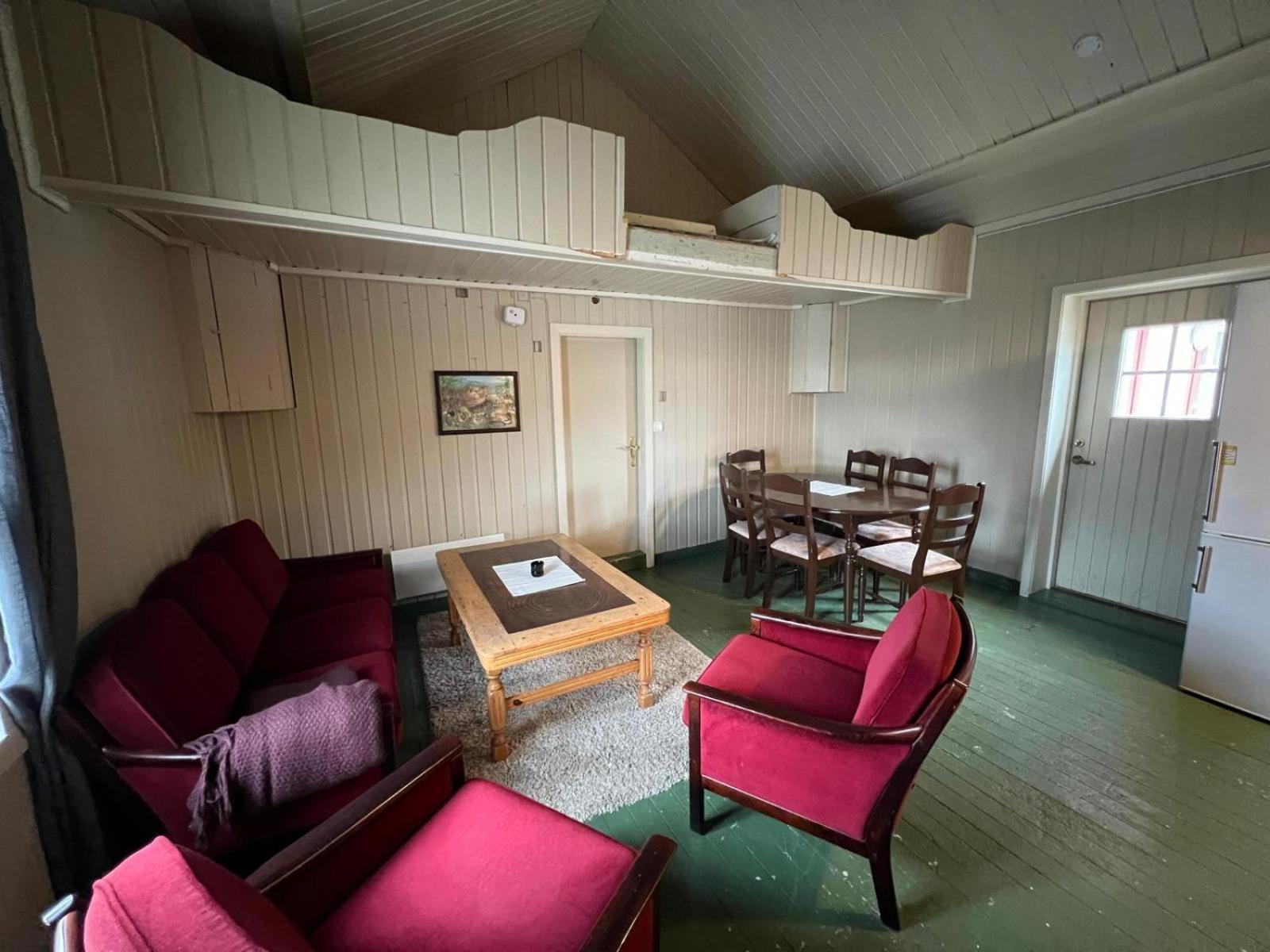 Real Fisherman'S Cabins In Ballstad, Lofoten Exterior photo