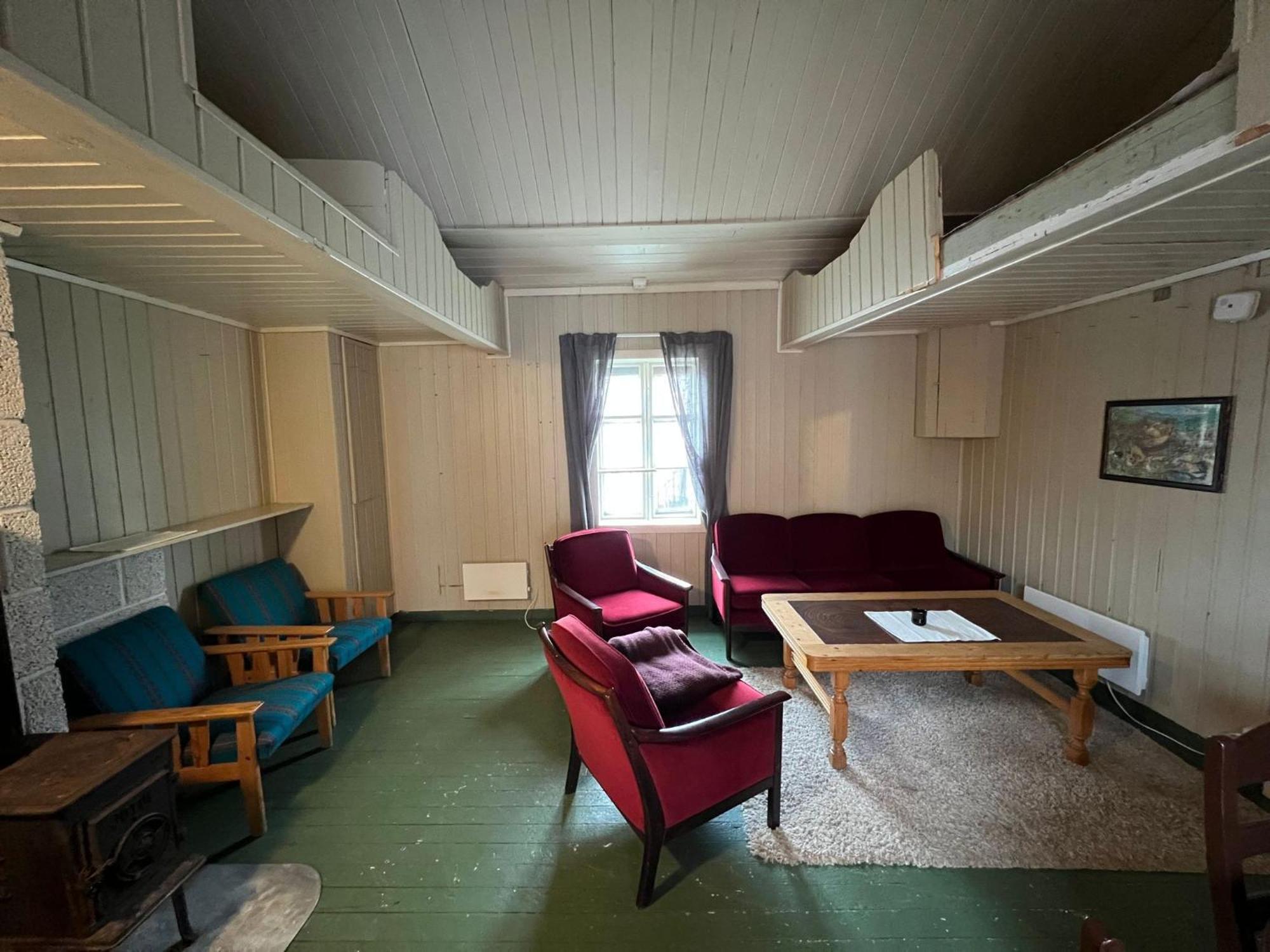 Real Fisherman'S Cabins In Ballstad, Lofoten Exterior photo